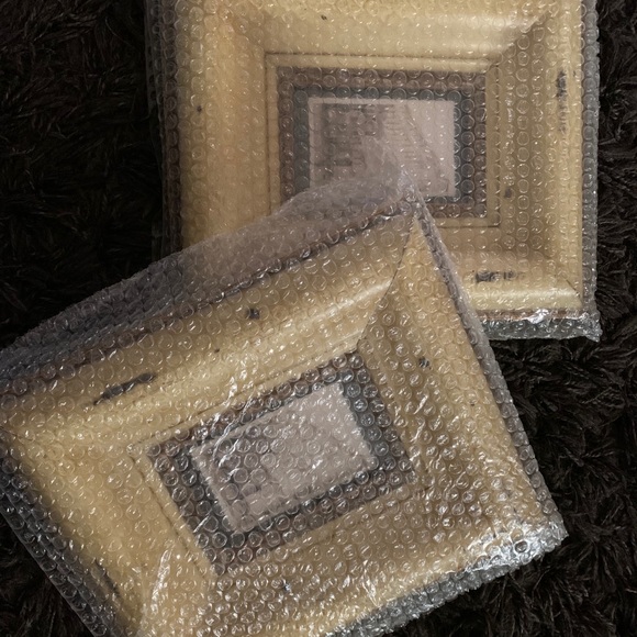 2 piece set NEVER USED!  Antique Wood Frame “Country Cottage” - Picture 3 of 6